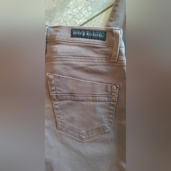 Nwot Rock & Republic colored denim - Picture 8 of 15